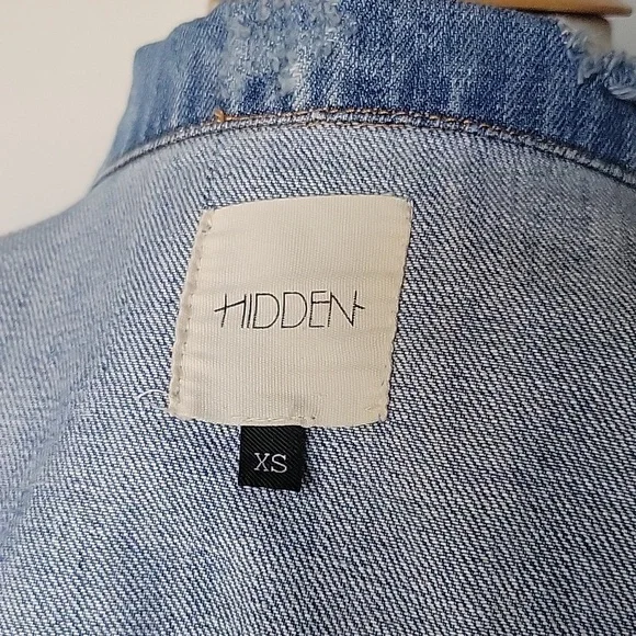 Hidden Jeans Embroidered Oversized Jean Jacket SZ XS - Picture 9 of 10